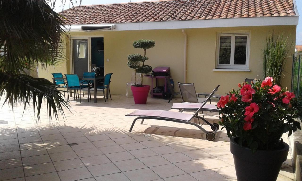 Gite T2 Tarnos Avec Piscine Exterior photo