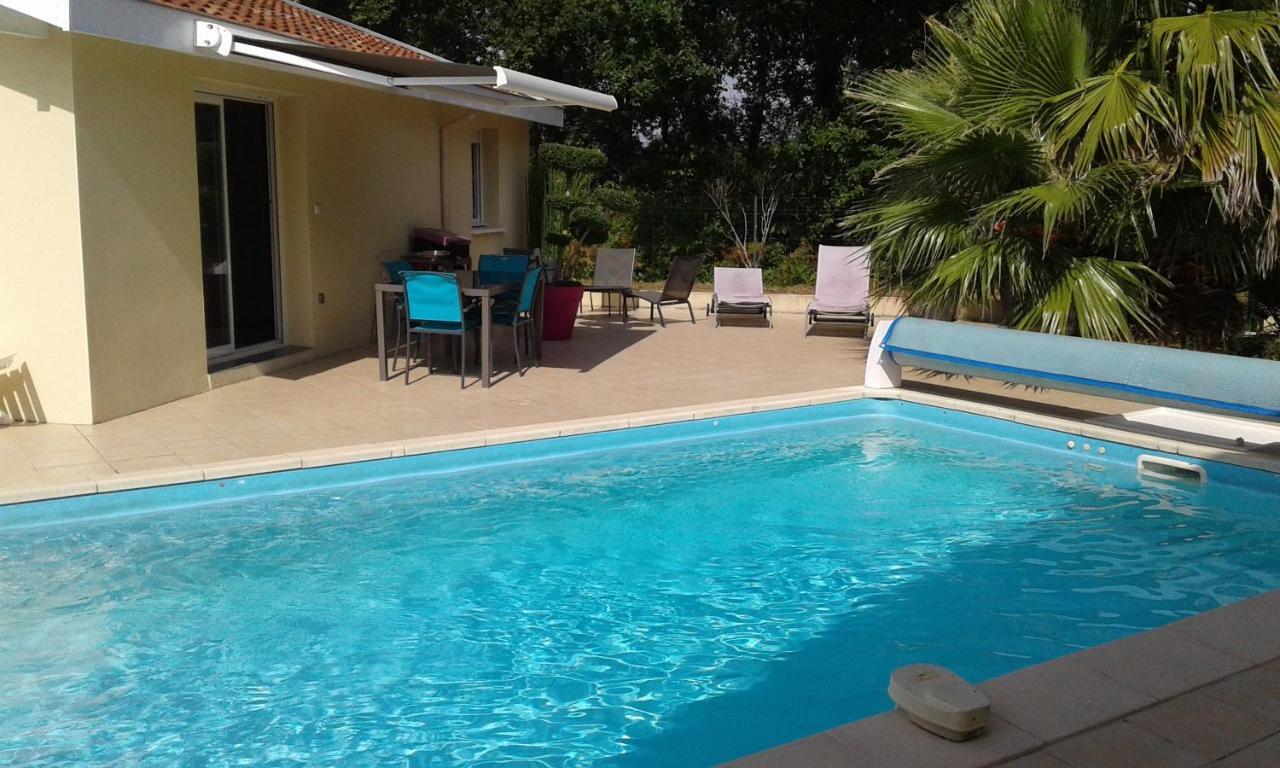 Gite T2 Tarnos Avec Piscine Exterior photo