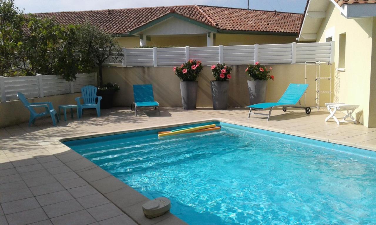 Gite T2 Tarnos Avec Piscine Exterior photo